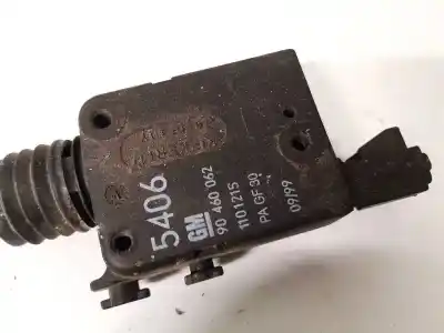 Автозапчастина б/у централізований двигун зкриття ворот для opel insignia a (g09) 2.0 cdti (68) посилання на oem iam 90460062  1101215 Автозапчастина б/у централізований двигун зкриття ворот для opel insignia a (g09) 2.0 cdti (68) посилання на oem iam 90460062  1101215