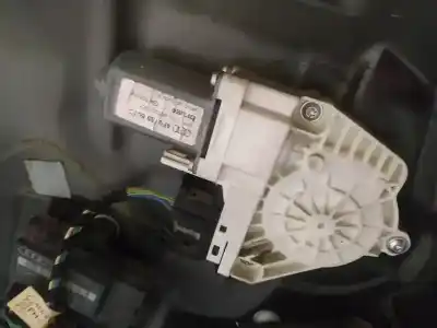 Second-hand car spare part left front window motor for audi a6 avant (4f5) 2.7 tdi oem iam references 4f0959801d