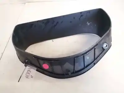 Peça sobressalente para automóvel em segunda mão molduras frontais por volvo v50 (545) 2.0 d referências oem iam 30722585  