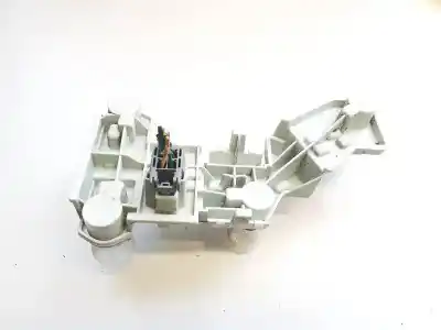 Second-hand car spare part lampholder for volvo v50 (545) 2.4 oem iam references 281221