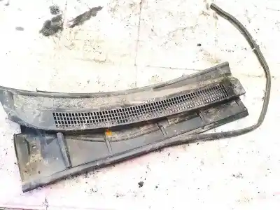 Peça sobressalente para automóvel em segunda mão grelha torpedo curcuvan por toyota avensis wagon (t25) 2.2 d-4d cat referências oem iam 557080510
