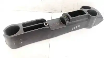 Peça sobressalente para automóvel em segunda mão plásticos por hyundai getz (tb) 1.3 básico referências oem iam 846111c000