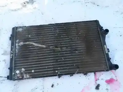 Peça sobressalente para automóvel em segunda mão radiador de água por volkswagen golf vi (5k1) 1.4 16v tsi referências oem iam 1k0121253bb