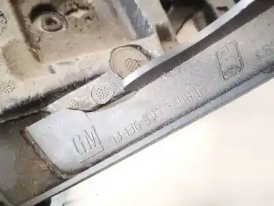 Pezzo di ricambio per auto di seconda mano plastica per opel meriva 1.6 16v riferimenti oem iam 13136397  