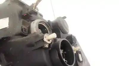 Second-hand car spare part left headlight for opel meriva 1.6 16v oem iam references 93321052  