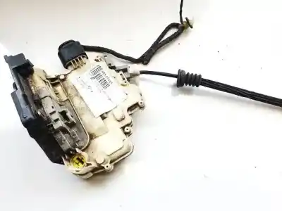 Second-hand car spare part left front door lock for volkswagen passat b6 (3c2) 2.0 tdi 16v oem iam references 3c1837015a