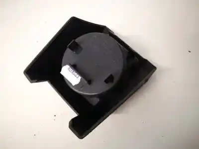 Second-hand car spare part plastics for opel meriva 1.6 16v oem iam references 93264970  460029937