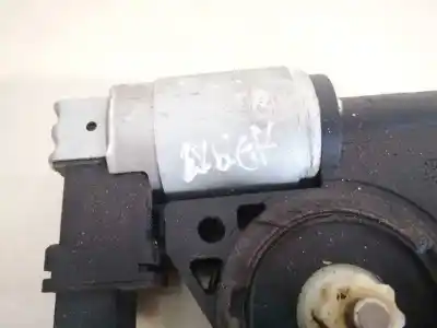 Автозапчасти б/у мотор стекла переднего правого за mazda 5 (cr) 2.0 cd (cr19) ссылки oem iam g22c5858x  cm011750