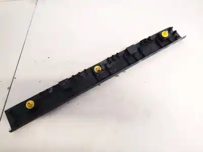 Pezzo di ricambio per auto di seconda mano plastica per ford focus lim. (cb8) 1.6 tdci cat riferimenti oem iam bm51a13201a  bm51-a13201-a