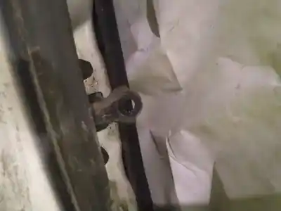 Second-hand car spare part hinge for hyundai i30 1.6 crdi cat oem iam references   