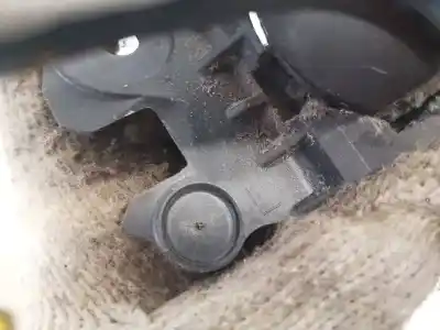 Second-hand car spare part interior left front handle for toyota verso 2.0 d-4d cat oem iam references   