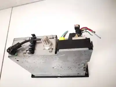 Pezzo di ricambio per auto di seconda mano impianto audio / radio cd per renault modus 1.5 dci diesel riferimenti oem iam 8200483757  