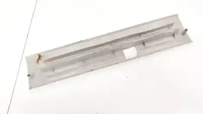 Second-hand car spare part plastics for mercedes clase r (w251) 3.0 cdi cat oem iam references a2516860136  