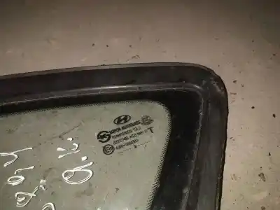 Peça sobressalente para automóvel em segunda mão vidro de custódia triangular traseiro esquerdo por hyundai i30 1.6 crdi cat referências oem iam   