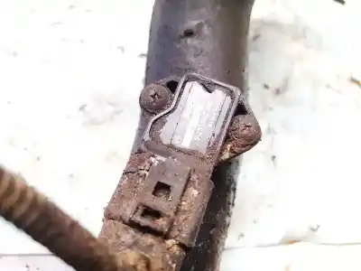 Peça sobressalente para automóvel em segunda mão sensor de pressão por audi a3 (8p1) 2.0 tdi referências oem iam 0281002401  