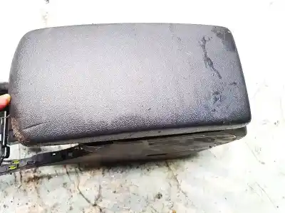 Автозапчасти б/у центральный подлокотник за citroen c5 ii (rc_) 1.8 16v ссылки oem iam 99604435401  996044354-01, 8-123-0112