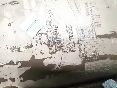 Pezzo di ricambio per auto di seconda mano bracciolo centrale per volvo v50 (545) 2.0 d riferimenti oem iam 8687408  