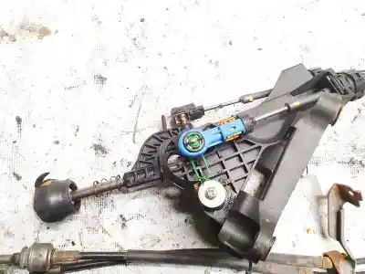 Tweedehands auto-onderdeel versnellingspook voor toyota verso 2.0 d-4d cat oem iam-referenties 112102525