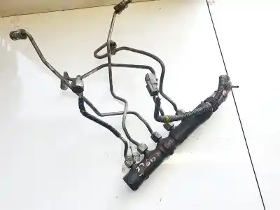 Second-hand car spare part distributor pipe for toyota corolla (e11) 2.0 d-4d linea sol oem iam references   