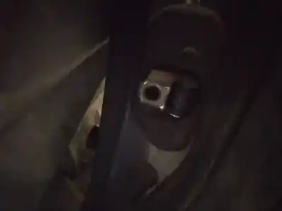 Second-hand car spare part hinge for ford focus lim. (cb8) 1.6 tdci cat oem iam references   