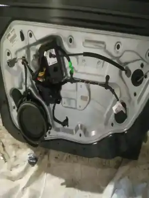 Peça sobressalente para automóvel em segunda mão elevador de vidros dianteiro direito por volvo v50 (545) 2.0 d referências oem iam 1567864