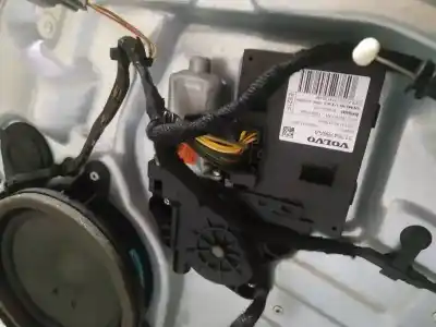 Peça sobressalente para automóvel em segunda mão motor elevador vidro dianteiro direito por volvo v50 (545) 2.0 d referências oem iam 31264786aa