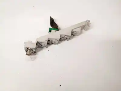 Peça sobressalente para automóvel em segunda mão suporte de lâmpada por volvo v50 (545) 2.0 d referências oem iam 27162202