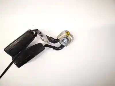 Автозапчастина б/у задній центральний гачок для skoda octavia combi (1z5) 1.9 tdi dpf посилання на oem iam 1z0857488a  