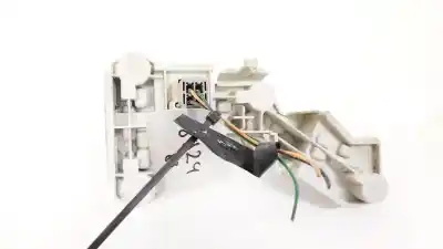 Pezzo di ricambio per auto di seconda mano portalampada per volvo v50 (545) 1.8 riferimenti oem iam 