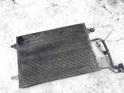 Peça sobressalente para automóvel em segunda mão condensador / radiador de sofagem / ar condicionado por volkswagen passat variant (3b6) 1.9 tdi referências oem iam 3b0260401