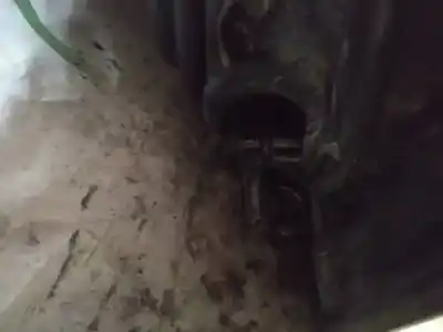 Second-hand car spare part hinge for bmw 7-series, e65 / e66 / e67 /e68 2001.11 - 2008.06 730 d 160kw 2002.10 - 2008.06 oem iam references   