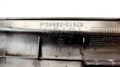 Pezzo di ricambio per auto di seconda mano plastica per toyota corolla (e11) 2.0 d-4d linea sol riferimenti oem iam 6791802080a  67918-02080-a