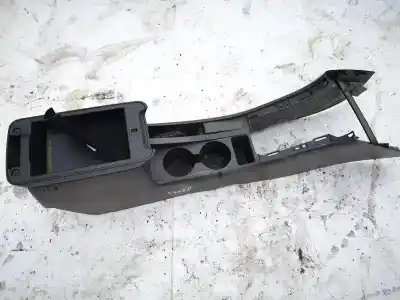 Pezzo di ricambio per auto di seconda mano plastica per toyota corolla (e11) 2.0 d-4d linea sol riferimenti oem iam 8591102110