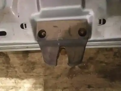 Second-hand car spare part trunk lock for audi 80 (811/813) 1.8 oem iam references   