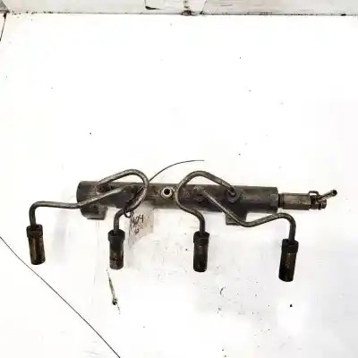 Pièce détachée automobile d'occasion RAMPE D'INJECTEUR pour NISSAN X-TRAIL (T30)  Références OEM IAM 03G45701  03G45701