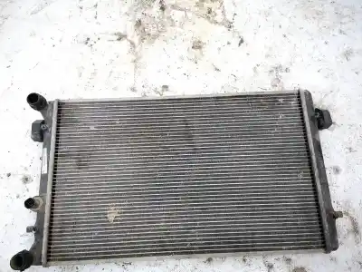 Second-hand car spare part water radiator for skoda octavia combi (1u5) 1.9 tdi oem iam references 1j0121253p Second-hand car spare part water radiator for skoda octavia combi (1u5) 1.9 tdi oem iam references 1j0121253p