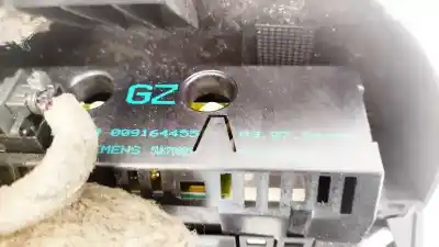 Second-hand car spare part multifunction display for opel meriva 1.6 16v oem iam references 009164455  5wk70005