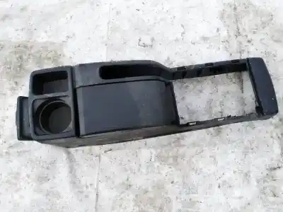 Автозапчасти б/у центральный подлокотник за mazda 5 berl. (cr) 2.0 crtd active+ (105kw) ссылки oem iam cc2964436