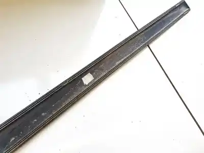 Автозапчастина б/у пластикler для skoda octavia combi (1z5) 1.9 tdi dpf посилання на oem iam 1z0853516d  