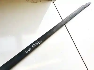 Peça sobressalente para automóvel em segunda mão plásticos por volkswagen passat variant (315) 1.8 referências oem iam 