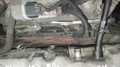 Peça sobressalente para automóvel em segunda mão régua / rampa de injetores por opel meriva 1.6 16v referências oem iam 25313846