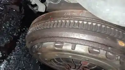 Pezzo di ricambio per auto di seconda mano kit frizione per skoda octavia combi (1u5) 1.9 tdi riferimenti oem iam   028105264g luk Pezzo di ricambio per auto di seconda mano kit frizione per skoda octavia combi (1u5) 1.9 tdi riferimenti oem iam   028105264g luk