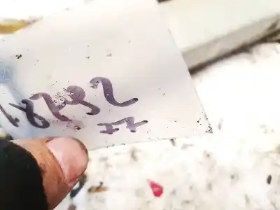 Second-hand car spare part support / sliding door guide for citroen c8 2.2 hdi exclusive oem iam references   