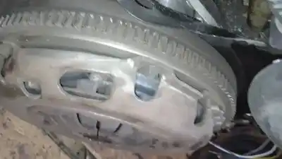 Автозапчасти б/у комплект сцепления за volkswagen jetta (1k2) 1.6 edition ссылки oem iam   