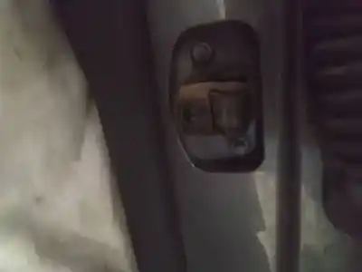 Pezzo di ricambio per auto di seconda mano cerniera per volvo v50 (545) 2.0 d riferimenti oem iam 