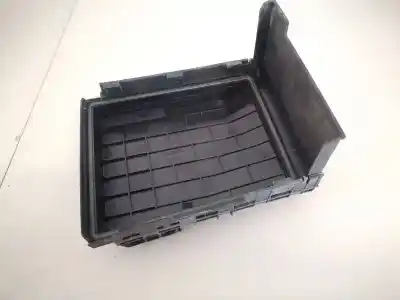 Pezzo di ricambio per auto di seconda mano scatola relè/fusibili per seat altea (5p1) 1.9 tdi riferimenti oem iam 1k0937132f