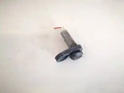 Peça sobressalente para automóvel em segunda mão trocar por toyota corolla (e12) 2.0 d-4d linea luna berlina referências oem iam 