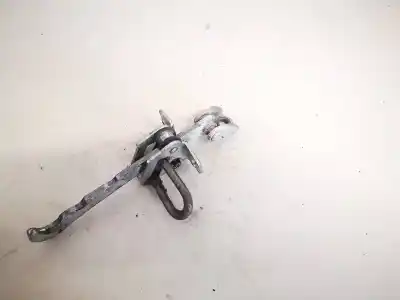 Second-hand car spare part hinge for opel zafira a 2.0 dti oem iam references   