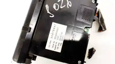 Second-hand car spare part multifunction display for volvo v50 (545) 1.6 d oem iam references 30679647  69594580