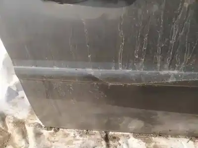 Pezzo di ricambio per auto di seconda mano plastica per opel vectra c caravan 1.9 cdti riferimenti oem iam   